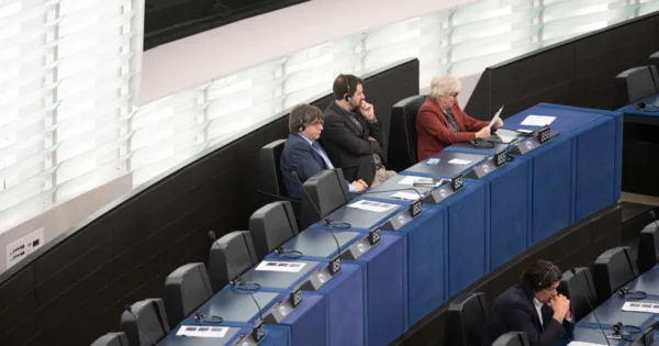 1707432758 La Eurocamara Apunta A Los Lazos De Puigdemont Con Moscu.jpg