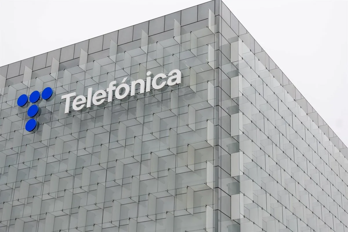 El Ere En Telefonica Se Cerrara Con 3420 Salidas Un.jpg