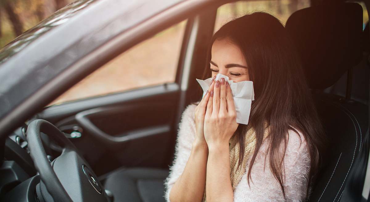 ¡Combate la alergia al conducir esta primavera!