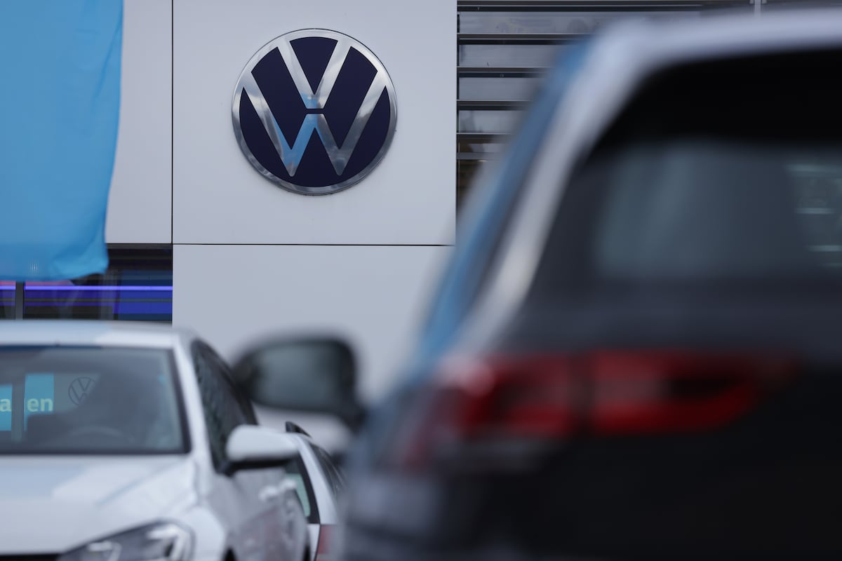 Volkswagen se sumerge en crisis con una disminución del 7% en ventas en el tercer trimestre | Empresas